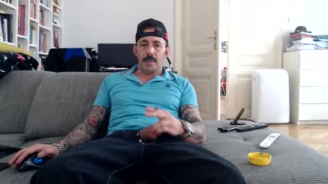 skaterproll online show from 13, 4, 2026