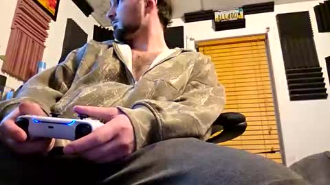 skimaskcouple89108 online show from 19, 2, 2026