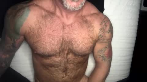 Snapshot of skimaskedbeef chatting on 27, 12, 2024 BEEF online show from 27, 12, 2024