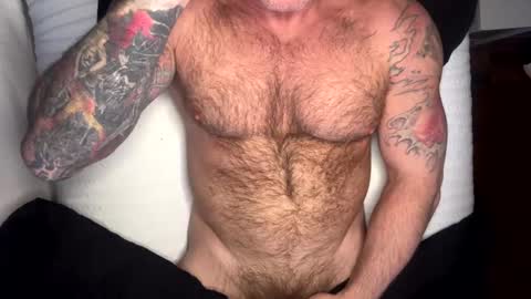 Snapshot of skimaskedbeef chatting on 2, 2, 2025 BEEF online show from 2, 2, 2025