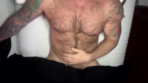 Snapshot of skimaskedbeef chatting on 10, 2, 2025 BEEF online show from 10, 2, 2025