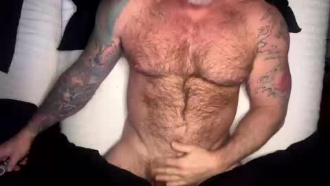 Snapshot of skimaskedbeef chatting on 27, 2, 2025 BEEF online show from 27, 2, 2025