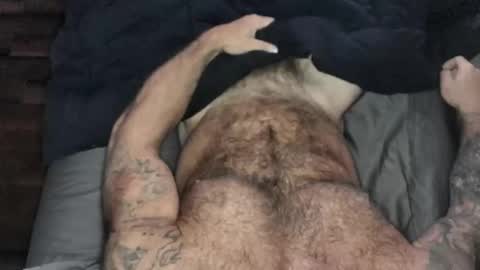 Snapshot of skimaskedbeef chatting on 10, 9, 2025 BEEF online show from 10, 9, 2025