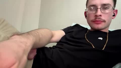 Snapshot of skinndick214 chatting on 2, 11, 2025 daddy online show from 2, 11, 2025