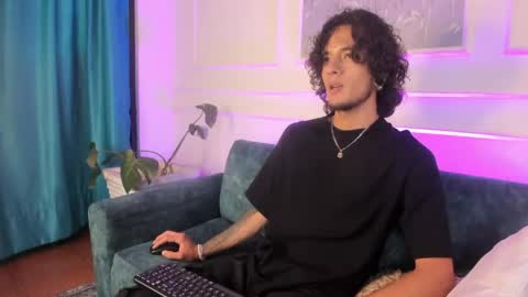 Mac online show from 14, 4, 2026