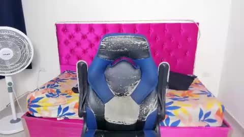 Snapshot of skinny_sam23 chatting on 16, 7, 2026 sam online show from 16, 7, 2026