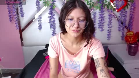  SKINNYHORNY   online show from 31, 1, 2025