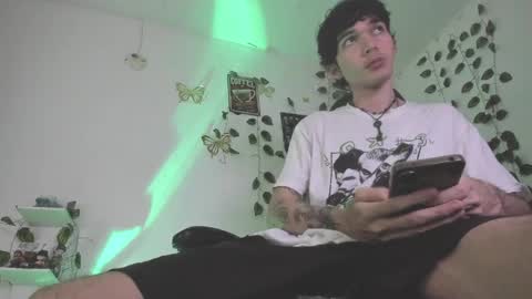 skiny_dann online show from 3, 4, 2026