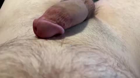 Snapshot of skittles333tw chatting on 19, 10, 2025 skittles333tw online show from 19, 10, 2025