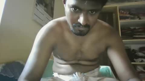 Snapshot of sklavepappu143 chatting on 16, 5, 2026 Indianslut1431 online show from 16, 5, 2026