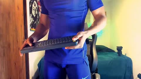 Snapshot of skull_prospect chatting on 24, 1, 2025 Liam Vokov online show from 24, 1, 2025