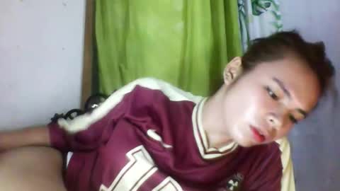 Snapshot of sky_andrea chatting on 17, 10, 2025 Mj online show from 17, 10, 2025