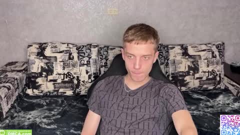 Snapshot of sky_hunter chatting on 28, 9, 2025 sky_hunter online show from 28, 9, 2025