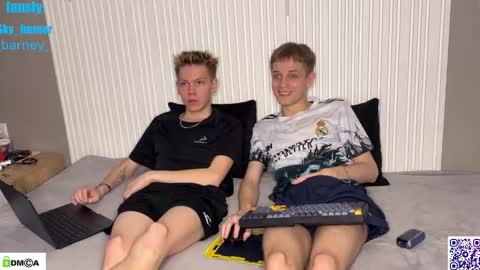 sky_hunter online show from 1, 12, 2025