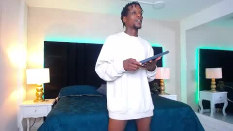 SKYLERBIGXXX online show from 7, 7, 2026