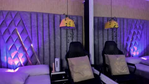 skylerbloom online show from 26, 3, 2026