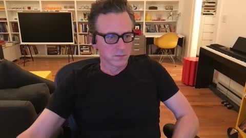 Snapshot of skyline3371 chatting on 5, 10, 2025 Skyline3371 online show from 5, 10, 2025