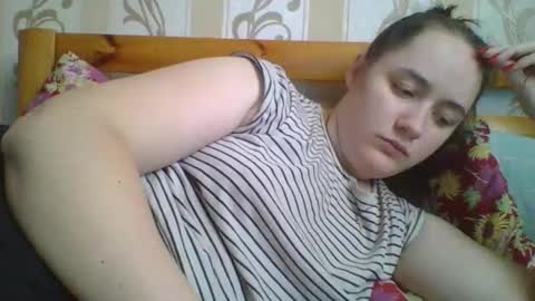 Snapshot of skyressie333 chatting on 5, 2, 2026 skyressie333 online show from 5, 2, 2026