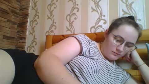 Snapshot of skyressie333 chatting on 6, 2, 2026 skyressie333 online show from 6, 2, 2026