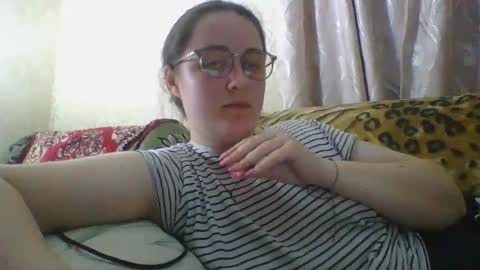 skyressie333 online show from 1, 5, 2026