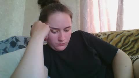 Snapshot of skyressie333 chatting on 20, 5, 2026 skyressie333 online show from 20, 5, 2026
