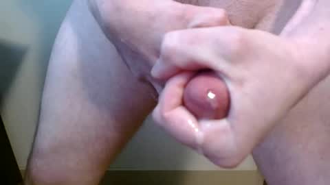 Snapshot of skyuuwz chatting on 19, 12, 2024 skyuuwz online show from 19, 12, 2024