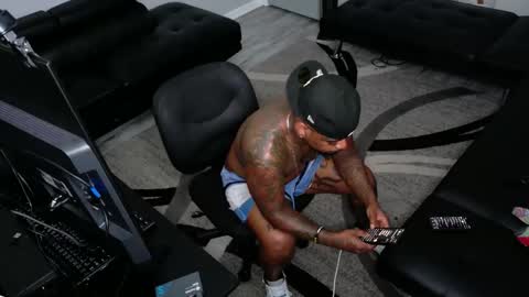 nasty twitter KASHCARTERATL online show from 13, 4, 2026