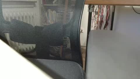 Snapshot of slave_bitch_boy chatting on 25, 12, 2024 slave_bitch_boy online show from 25, 12, 2024