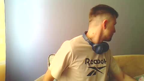 Snapshot of slaveboy32bi chatting on 4, 4, 2026 slave boy perwers bdsmFEMDOM online show from 4, 4, 2026
