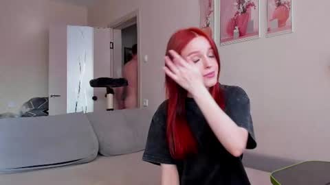 Snapshot of sledadora chatting on 10, 6, 2026 Sophie and David online show from 10, 6, 2026