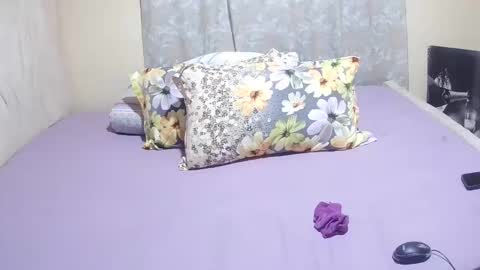 slender_sweetbabe online show from 30, 3, 2026