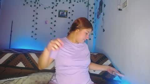 sleyandluna1 online show from 2, 7, 2026