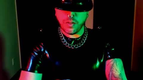 slick_evo online show from 24, 12, 2024