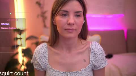 Elise  165cm 50kg online show from 8, 5, 2026