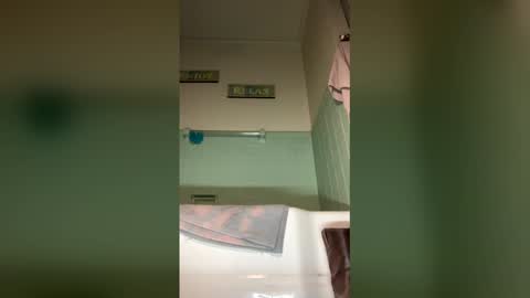 slicknick1988 online show from 25, 3, 2026