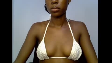 Snapshot of slim_candy12 chatting on 4, 6, 2026 Lily online show from 4, 6, 2026