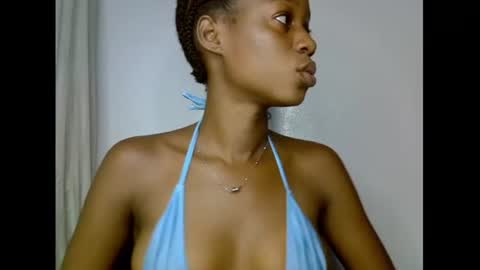 Snapshot of slim_candy12 chatting on 3, 7, 2026 Lily online show from 3, 7, 2026
