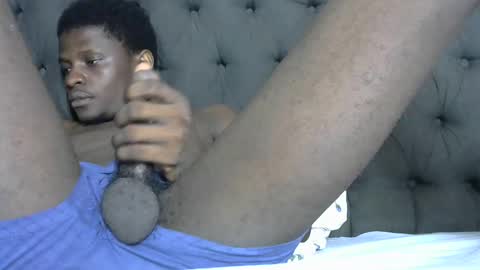 Snapshot of slim_long01 chatting on 26, 2, 2025 slim long01 online show from 26, 2, 2025