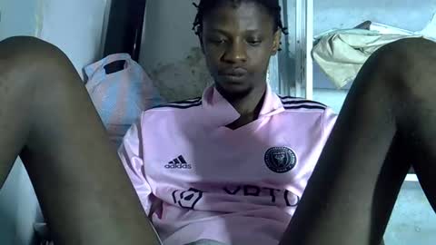 Snapshot of slim_long01 chatting on 9, 9, 2025 slim long01 online show from 9, 9, 2025