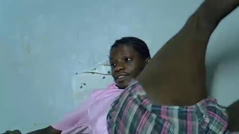 Snapshot of slim_long01 chatting on 7, 11, 2025 slim long01 online show from 7, 11, 2025