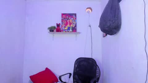 slim_master12 online show from 5, 3, 2025