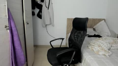 slim_master12 online show from 4, 3, 2026