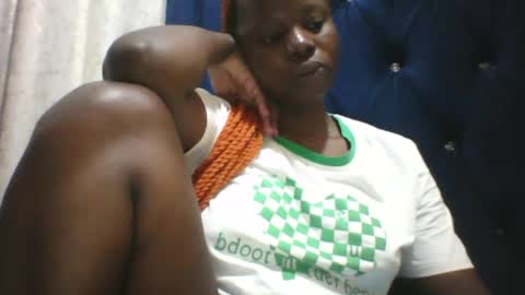 slim_petite_ebony online show from 17, 6, 2026