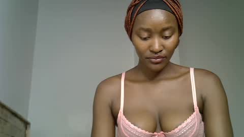 slim_queen254 online show from 17, 7, 2026