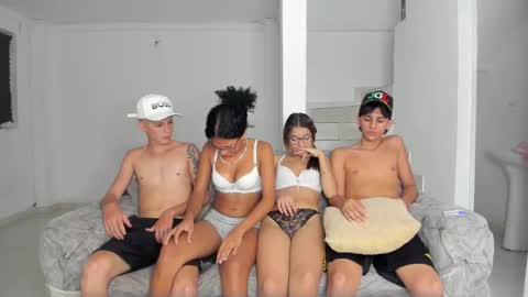 boy without tattoo Bryan -- with tatto Alan - New girl harper online show from 10, 11, 2025