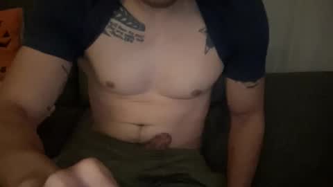 Snapshot of slimmajority4991 chatting on 28, 10, 2025 slimmajority4991 online show from 28, 10, 2025