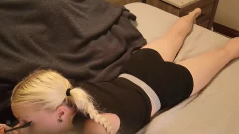 slip_inslide online show from 19, 2, 2026