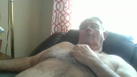 slippery_duck online show from 19, 12, 2024