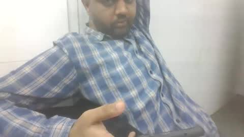 Snapshot of slothslav chatting on 1, 2, 2025 slothslav online show from 1, 2, 2025