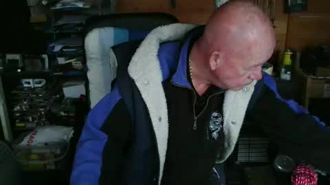 slutboybot online show from 4, 11, 2025